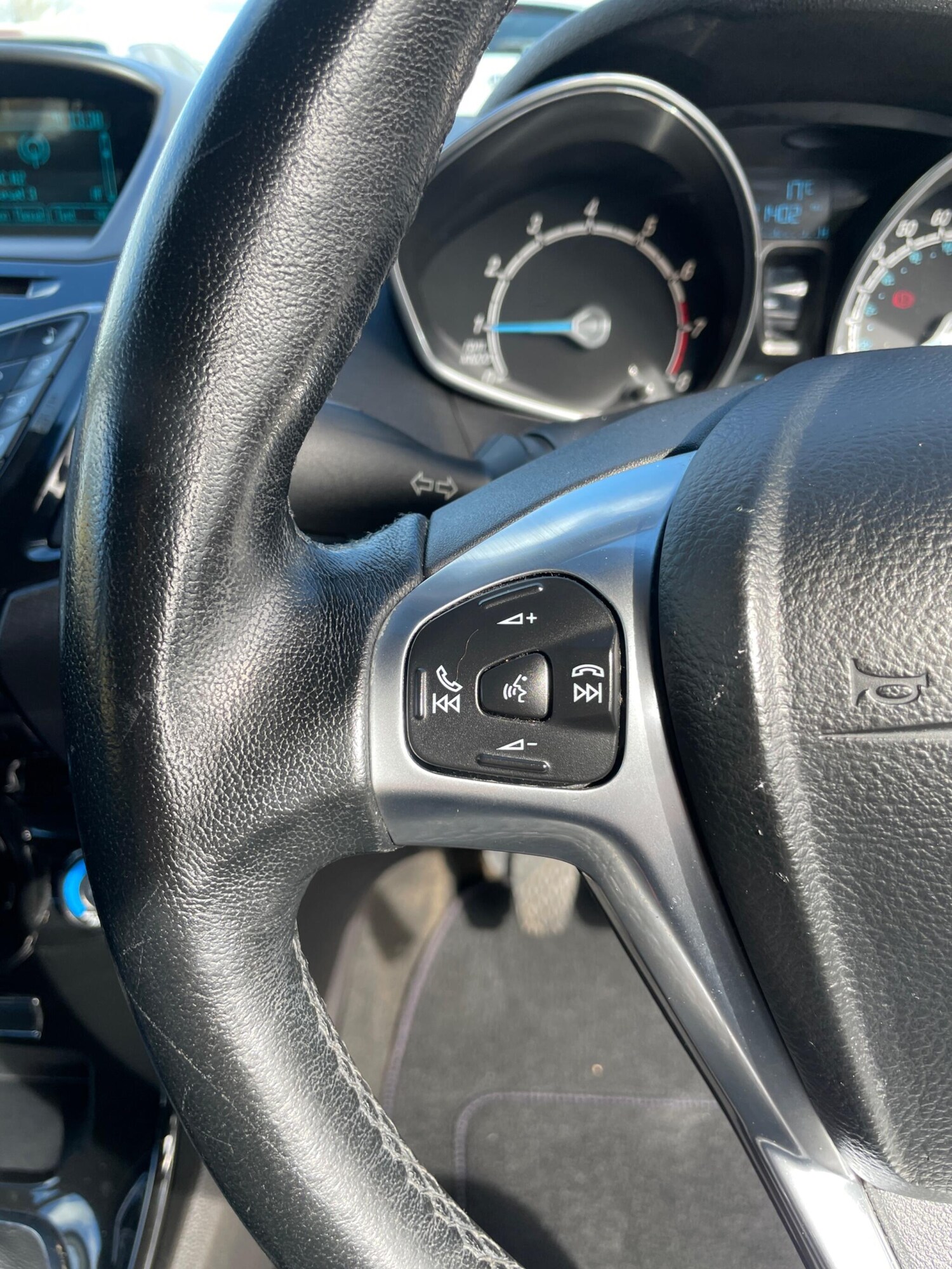 Used Ford Fiesta 2015 for sale - 78088756: Photo 17