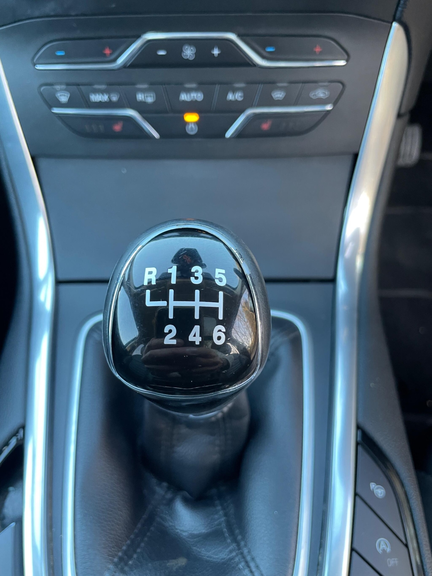 Used Ford Galaxy 2017 for sale - 76928171: Photo 11