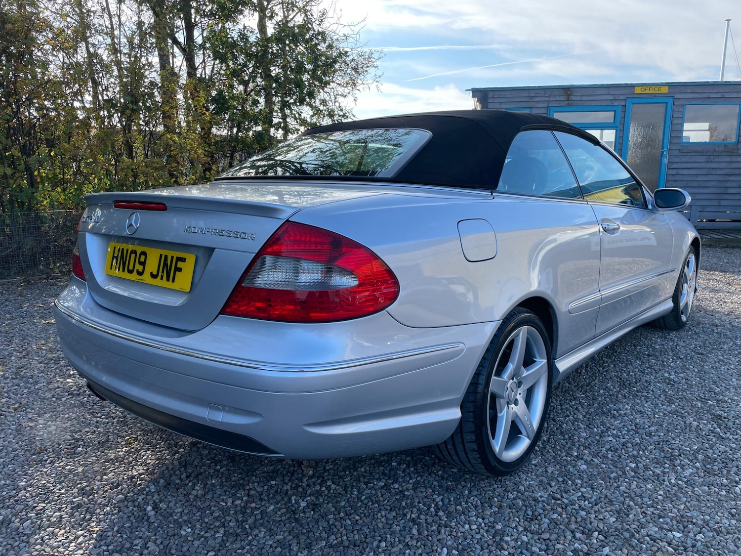 Used Mercedes-Benz CLK 2009 for sale - 76229355: Photo 3