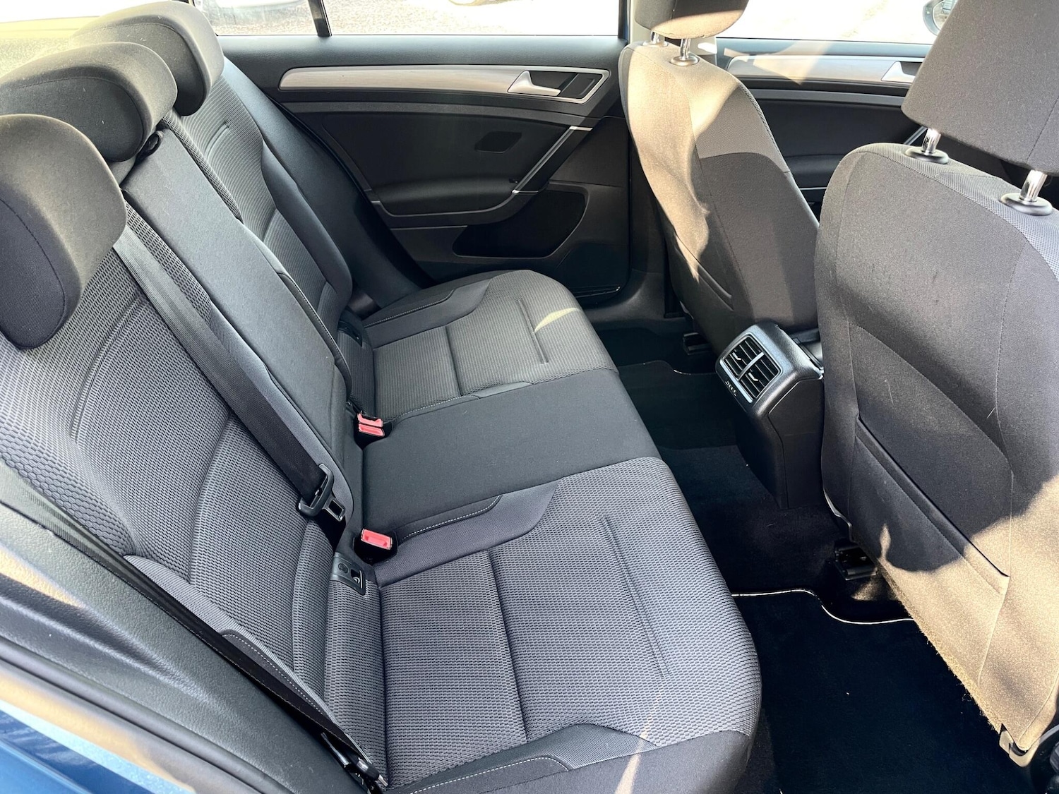 Used Volkswagen Golf 2016 for sale - 77218923: Photo 15