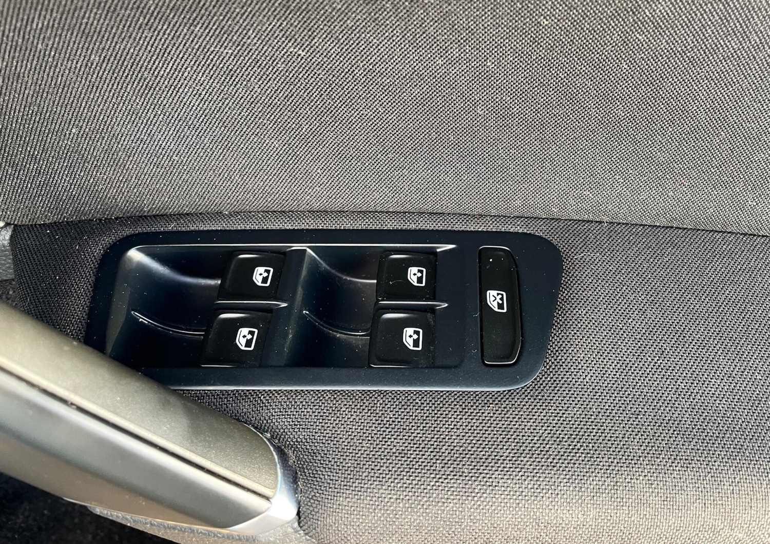 Used Volkswagen Golf 2016 for sale - 77218923: Photo 18