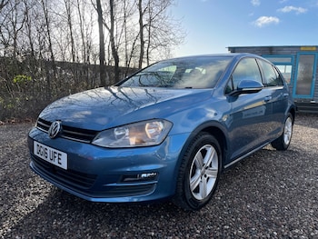 Used Volkswagen Golf 2016 for sale - 77218923: Photo