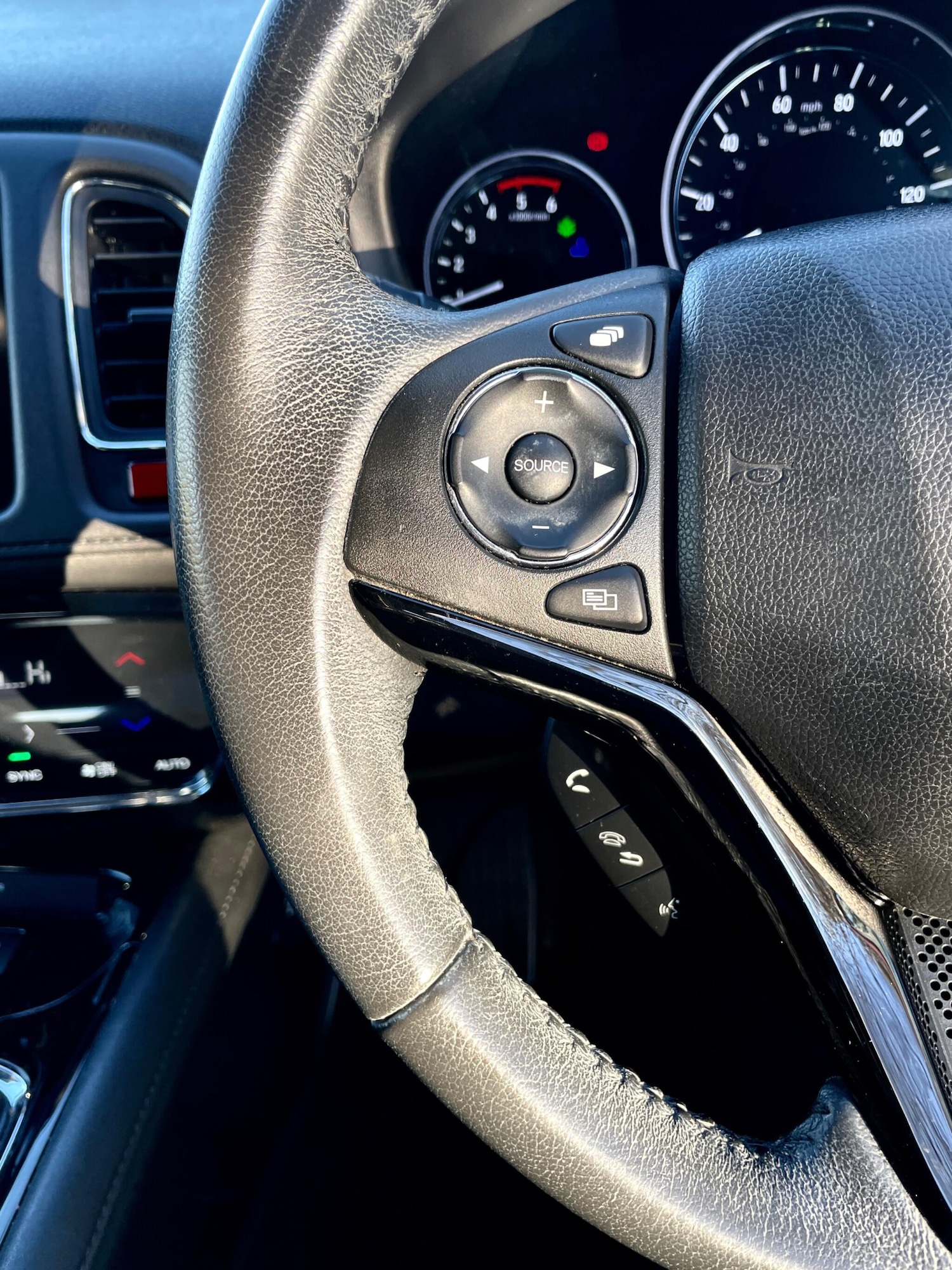 Used Honda HR-V 2017 for sale - 76648156: Photo 17