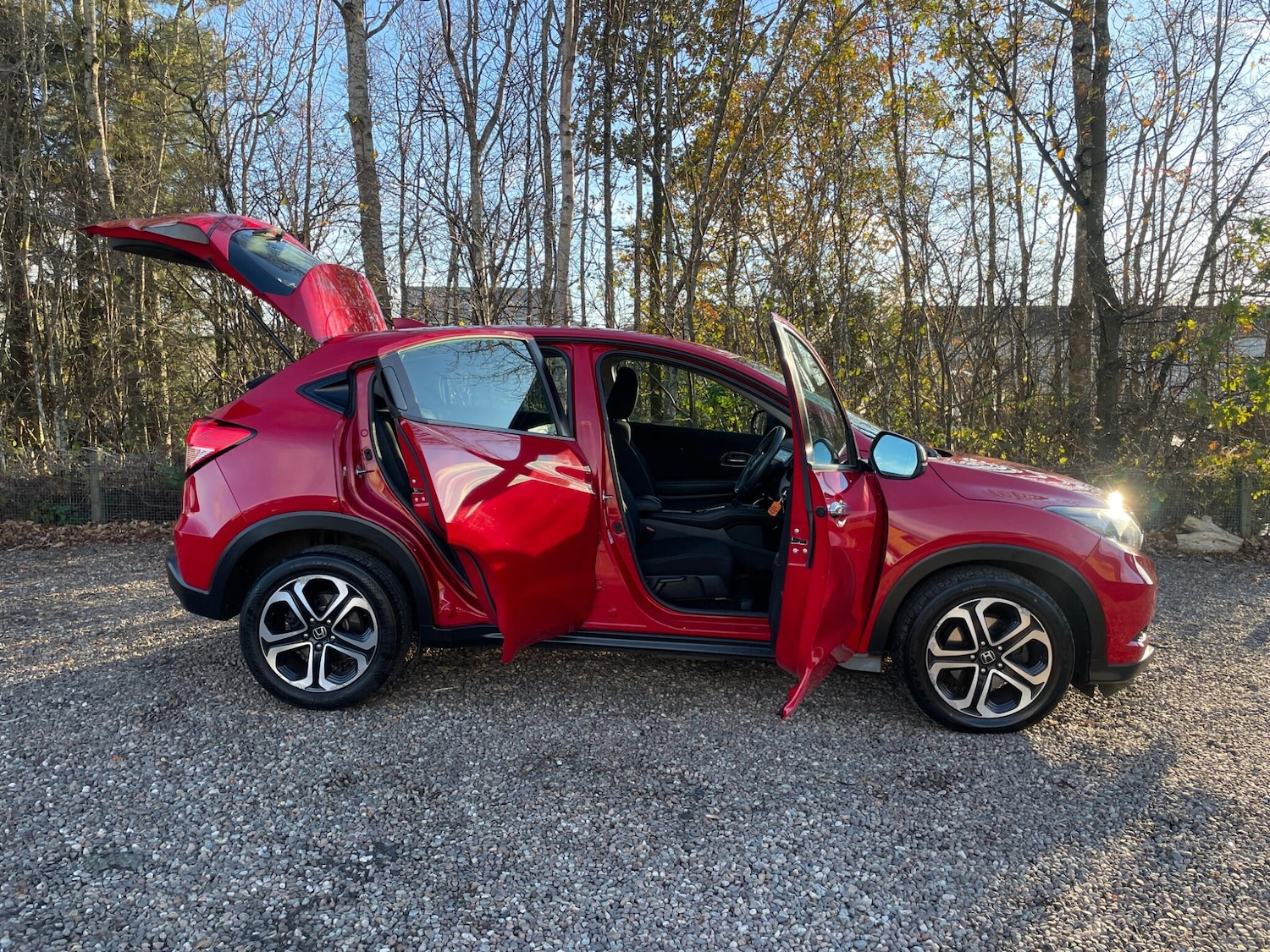 Used Honda HR-V 2017 for sale - 76648156: Photo 7