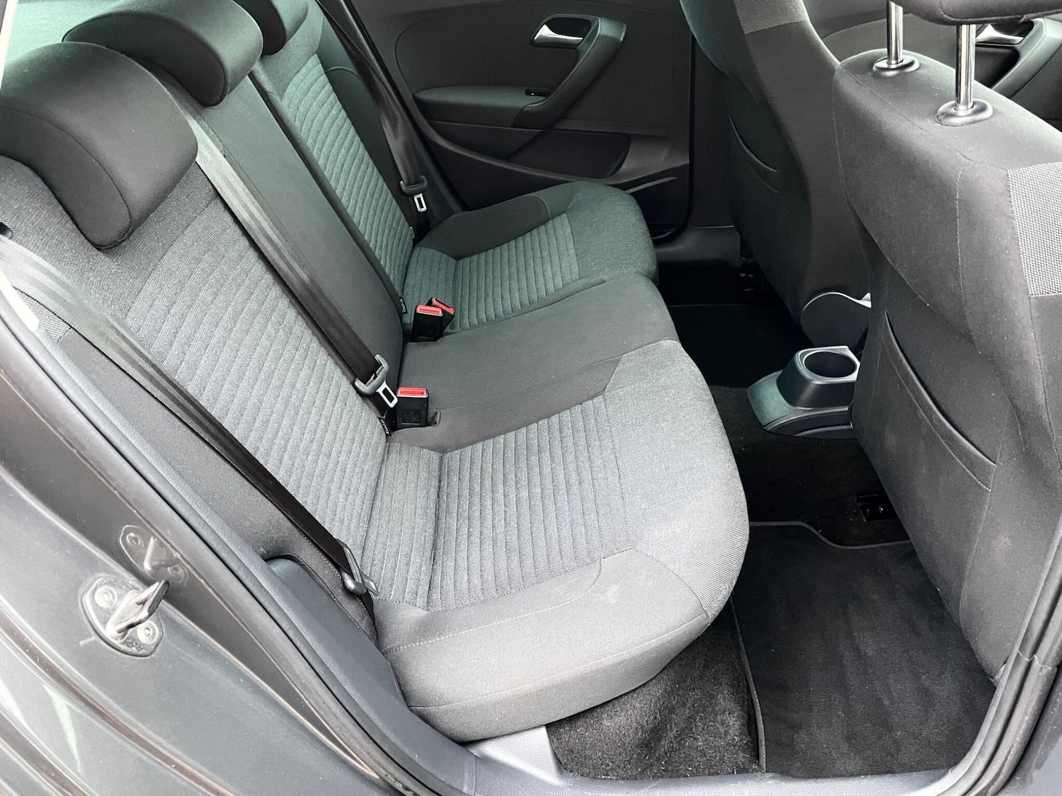 Used Volkswagen Polo 2013 for sale - 76937672: Photo 13