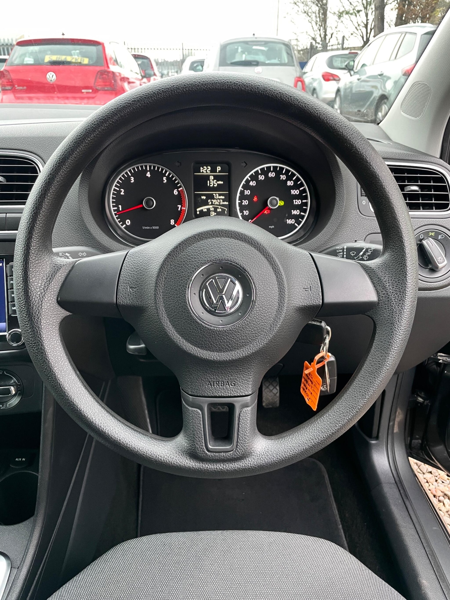 Used Volkswagen Polo 2013 for sale - 76937672: Photo 16