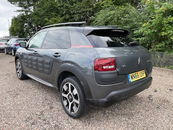 Used Citroen C4 Cactus 2016 for sale - 79504072: Photo