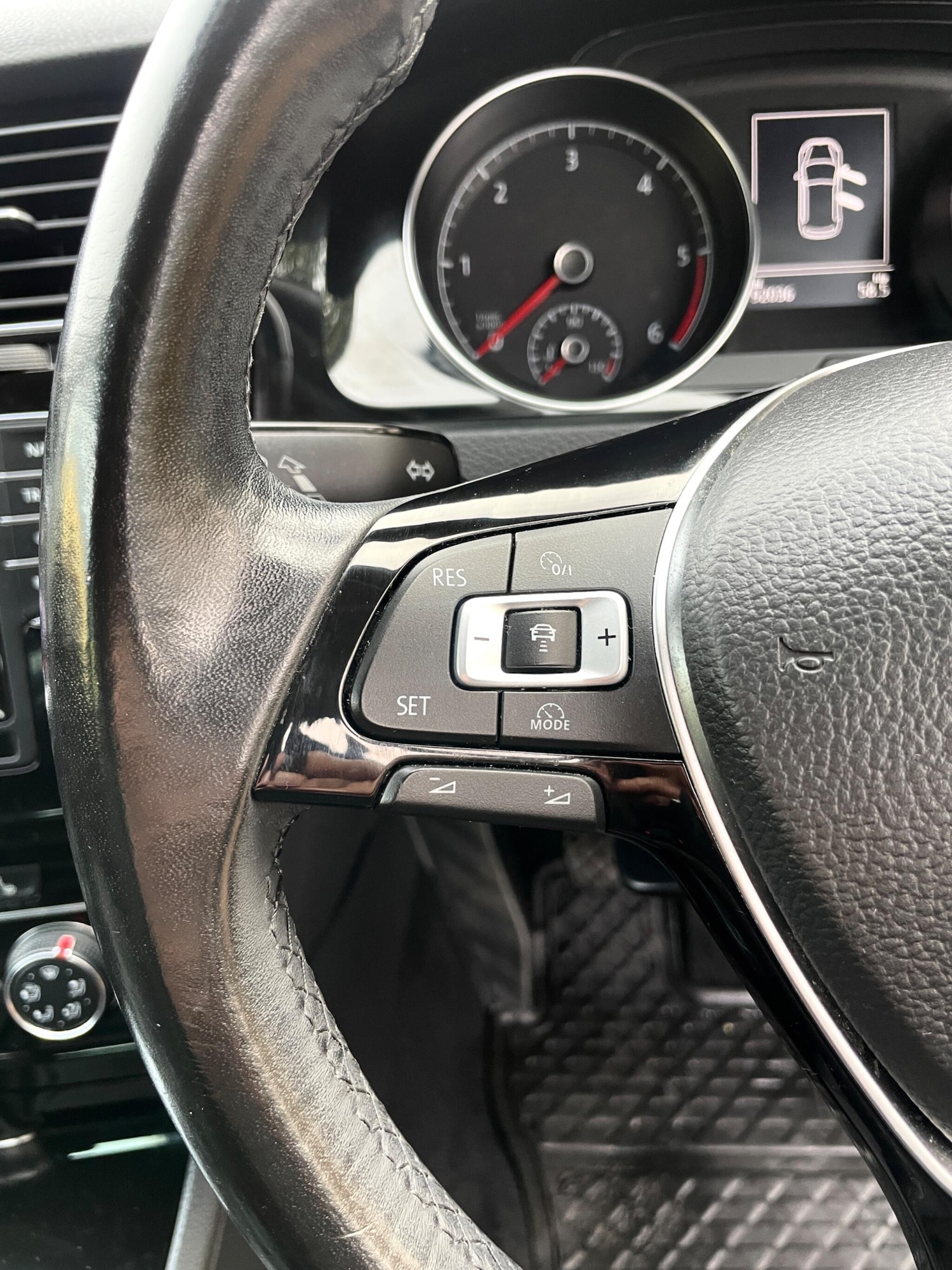 Used Volkswagen Golf 2013 for sale - 75672007: Photo 22