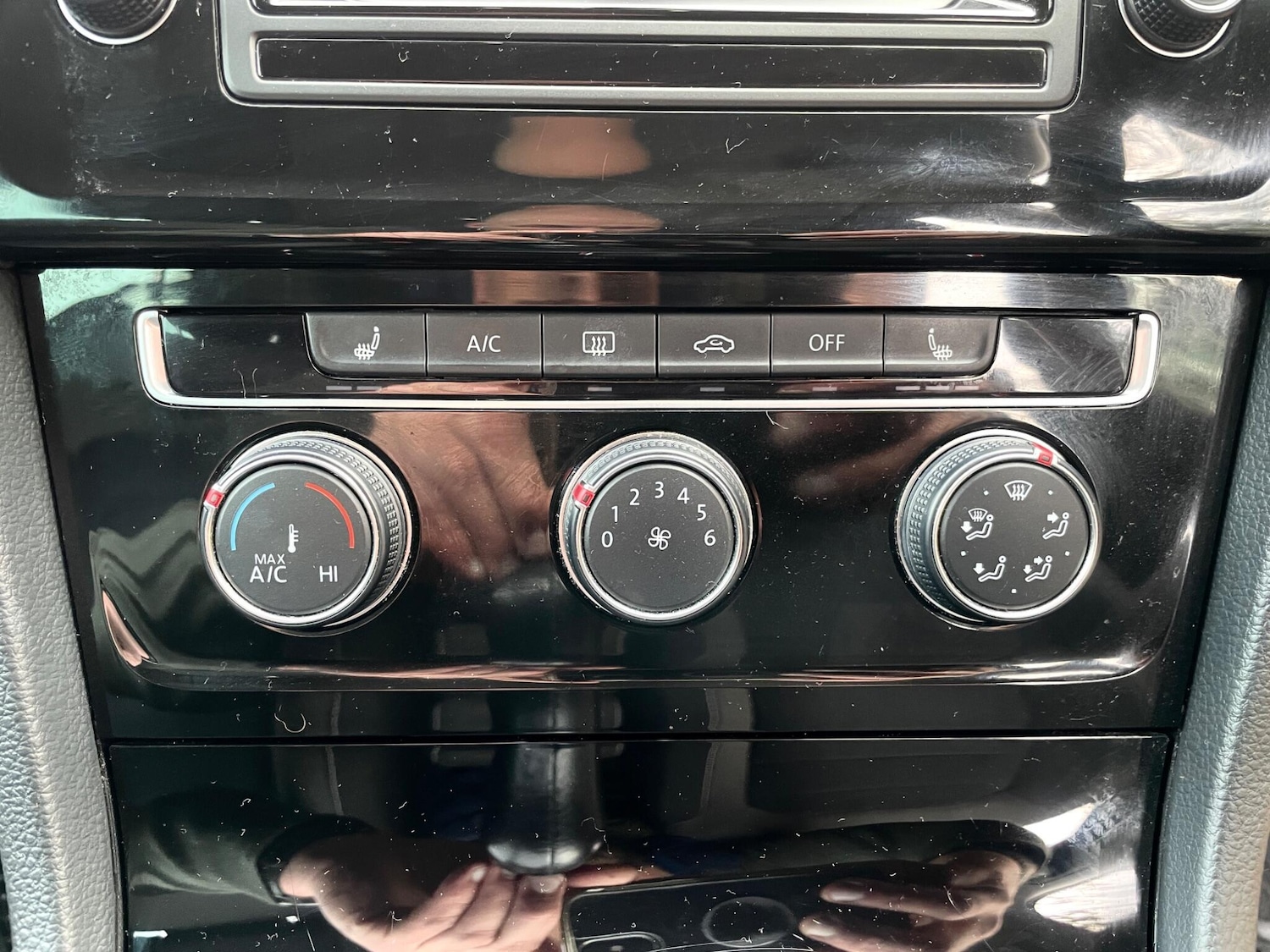 Used Volkswagen Golf 2013 for sale - 75672007: Photo 26