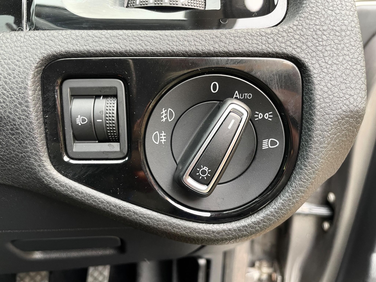 Used Volkswagen Golf 2013 for sale - 75672007: Photo 31