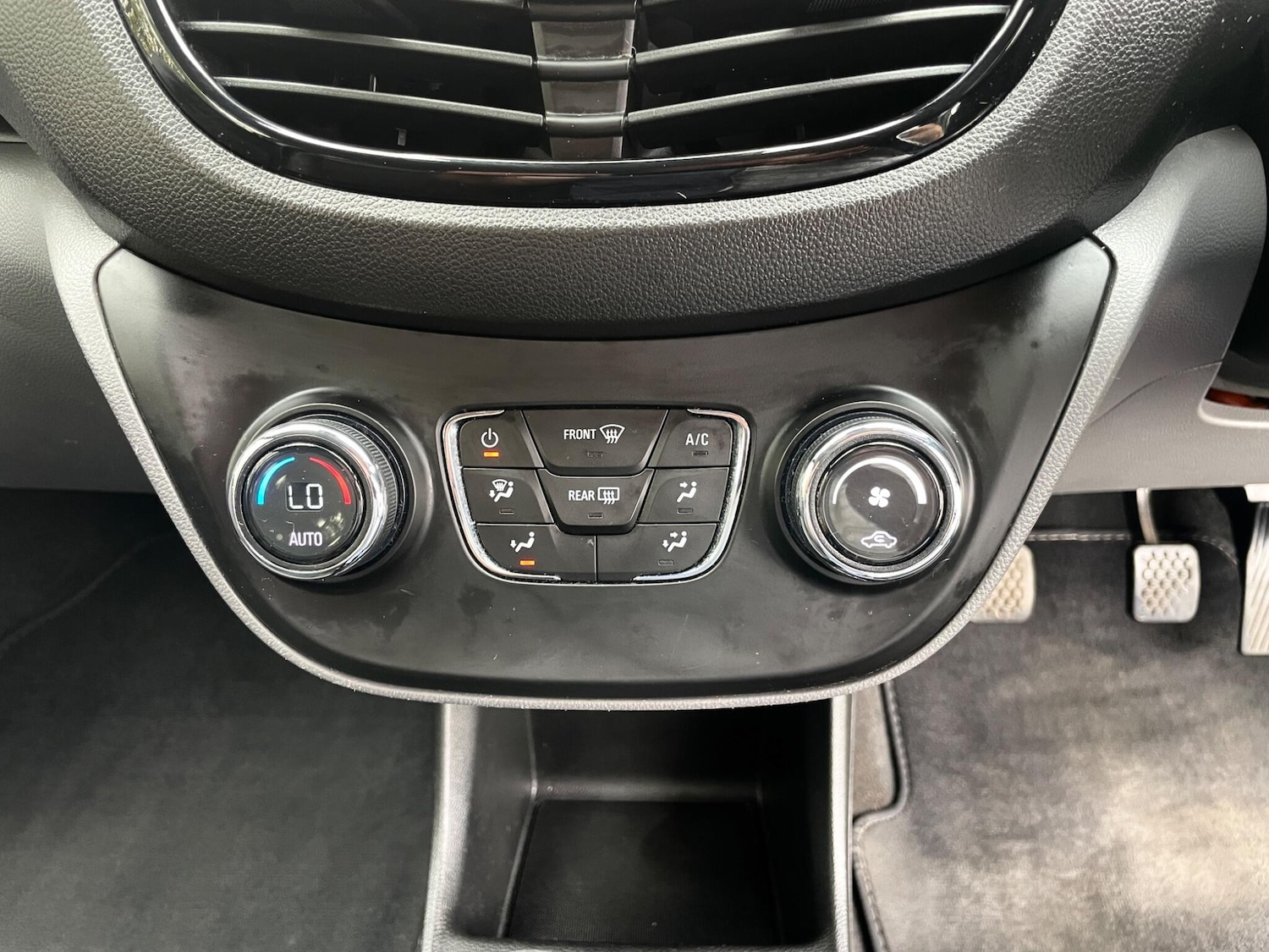 Used Vauxhall Viva 2015 for sale - 76168613: Photo 21