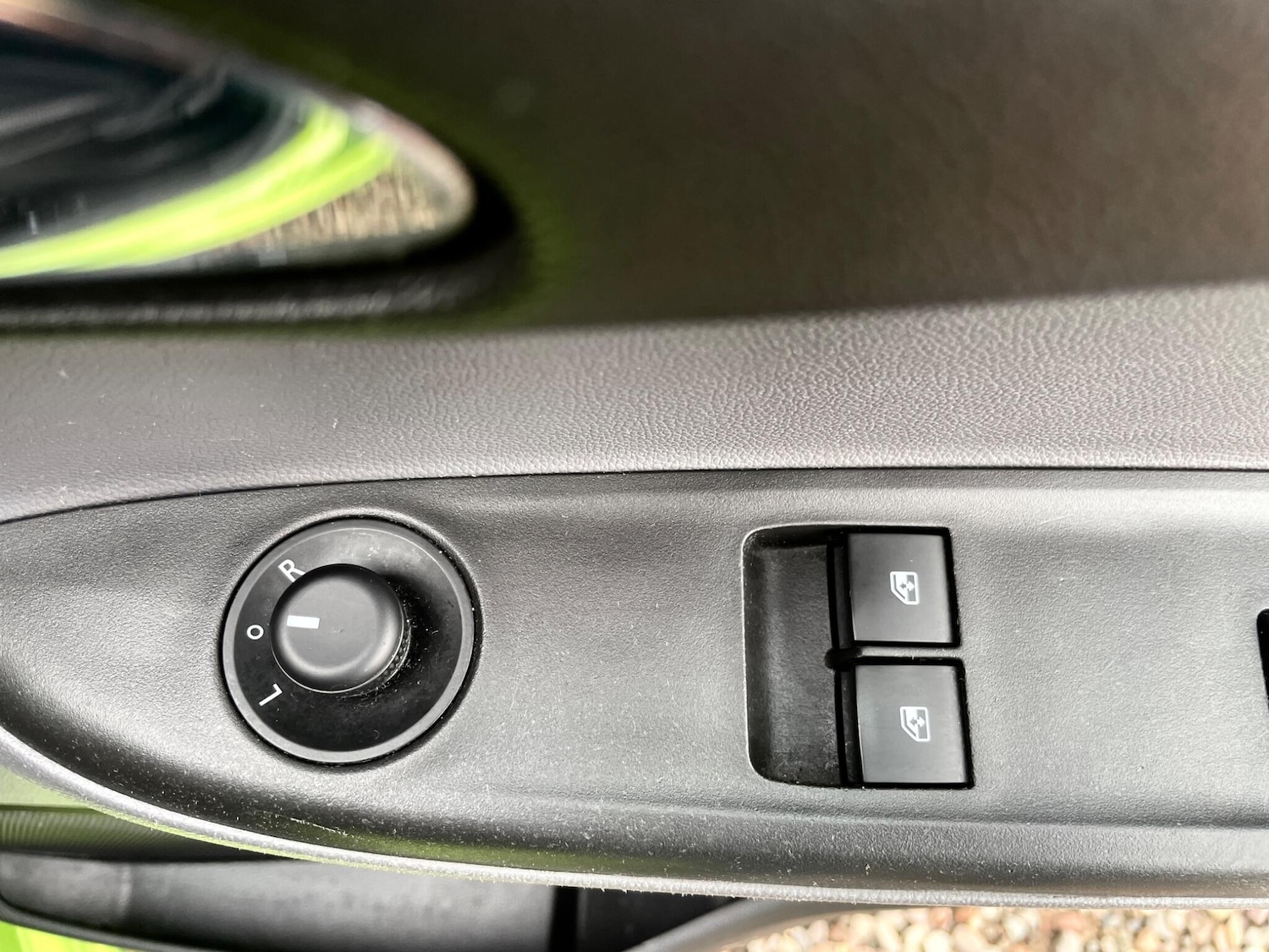 Used Vauxhall Viva 2015 for sale - 76168613: Photo 23