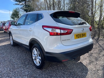 Used Nissan Qashqai 2015 for sale - 78206835: Photo
