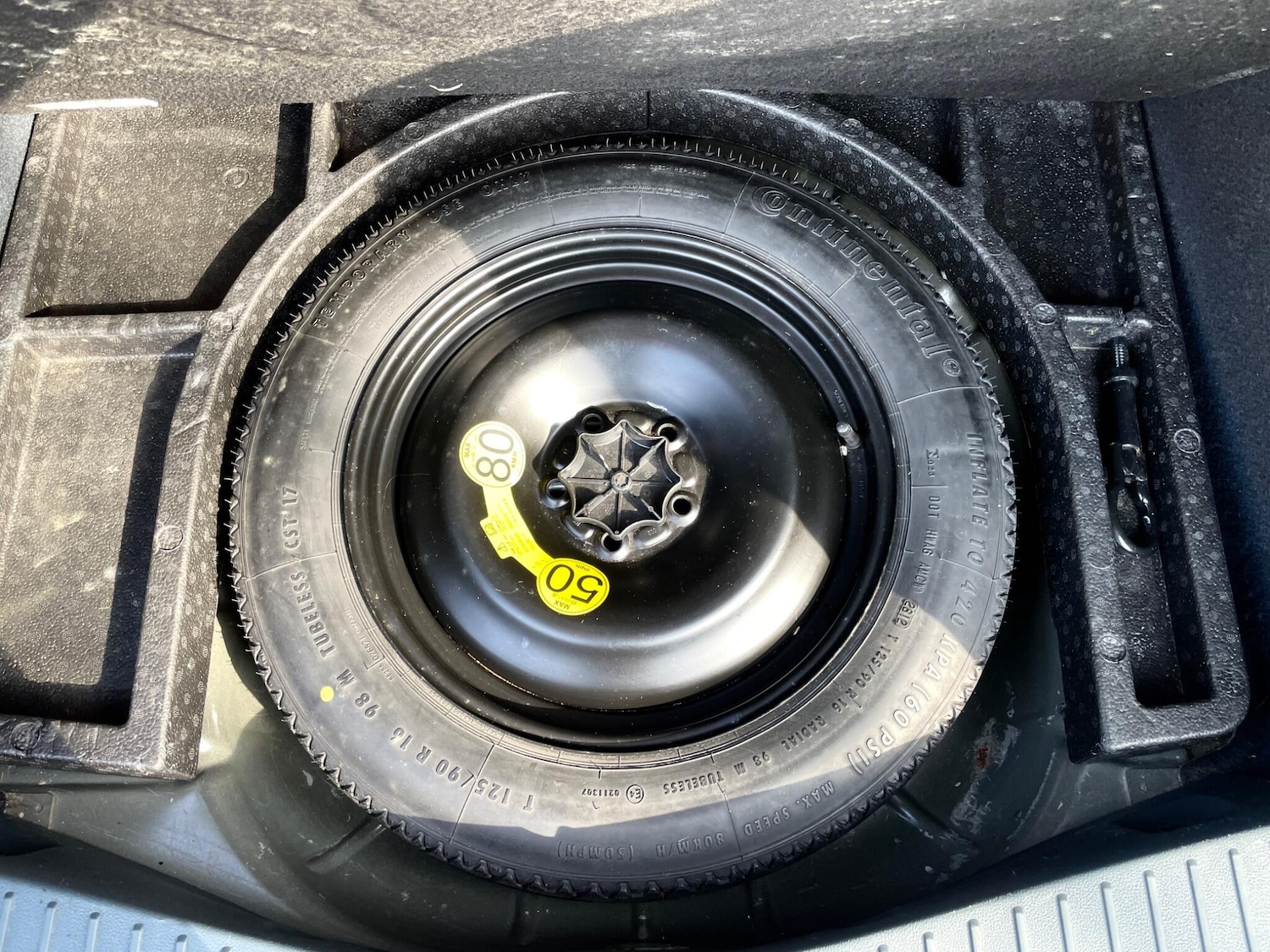 Used Ford C-Max 2015 for sale - 77983061: Photo 34