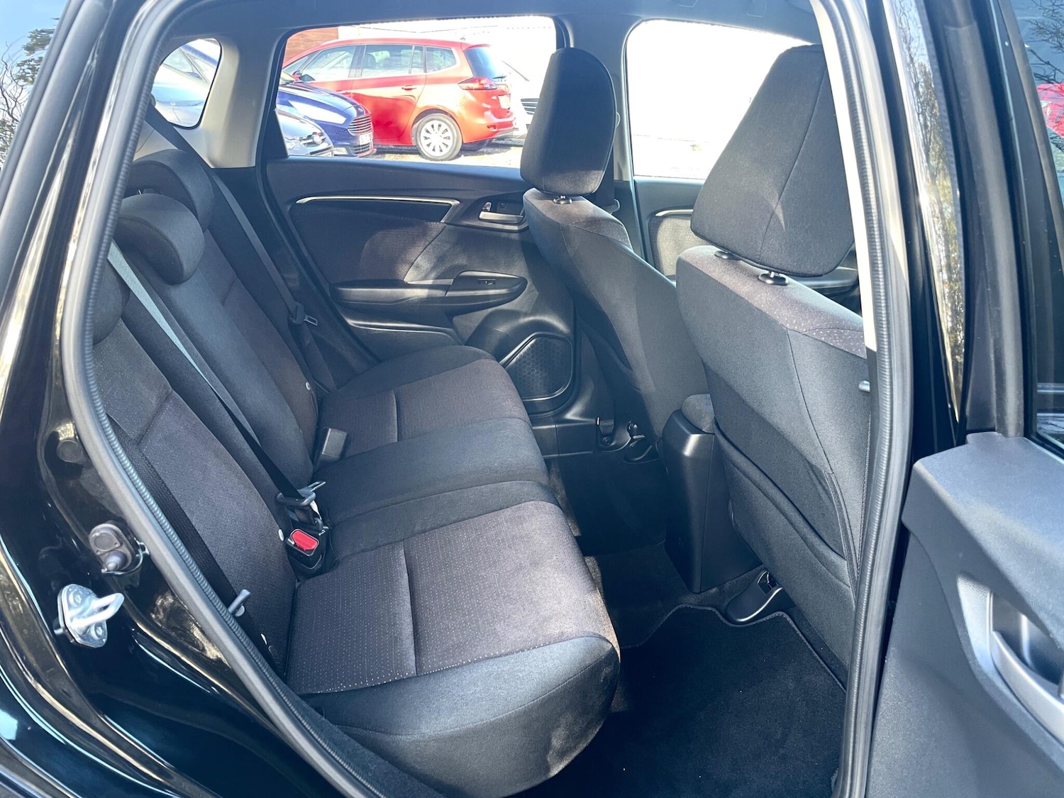 Used Honda Jazz 2016 for sale - 76420253: Photo 17