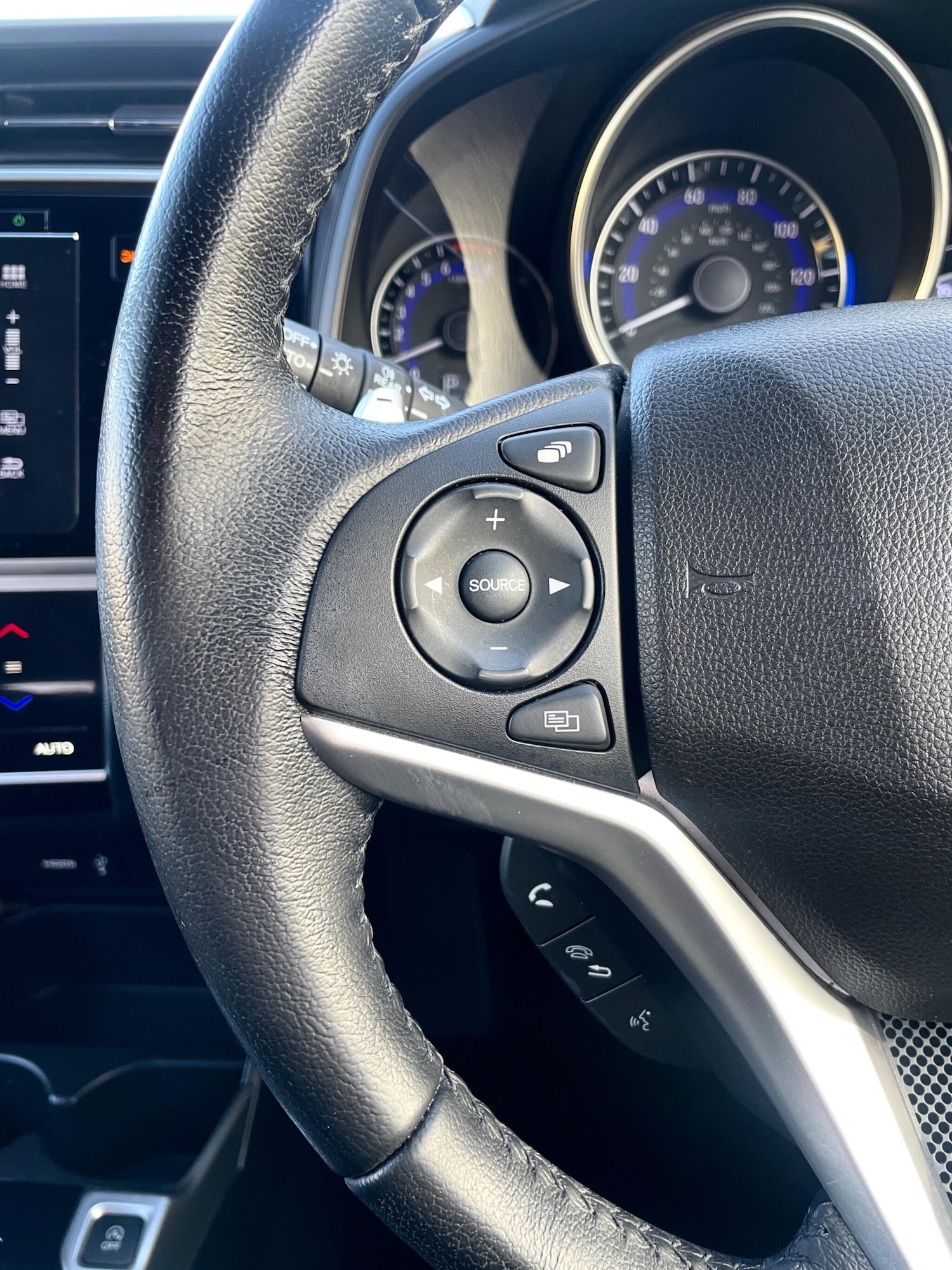 Used Honda Jazz 2016 for sale - 76420253: Photo 21