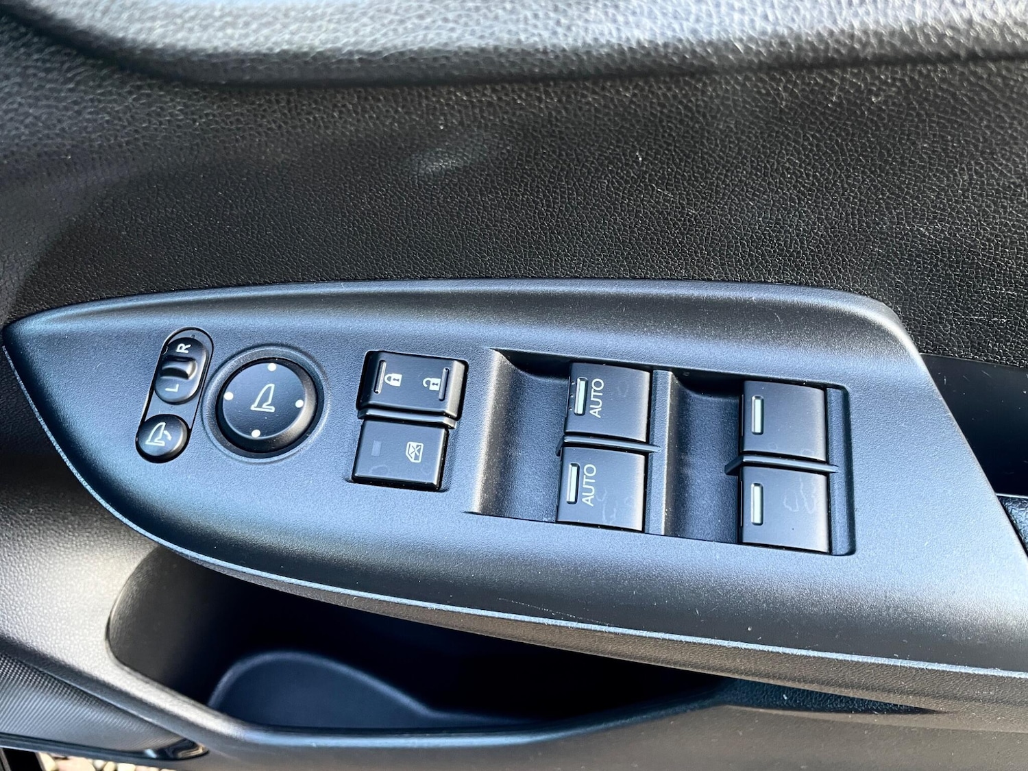 Used Honda Jazz 2016 for sale - 76420253: Photo 28