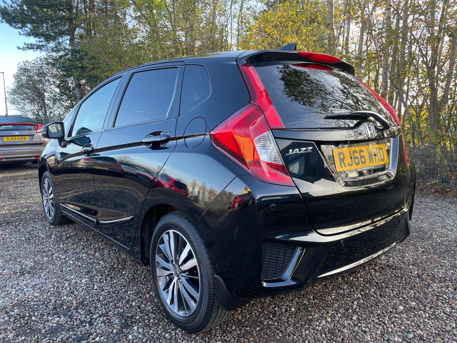 Used Honda Jazz 2016 for sale - 76420253: Photo 4