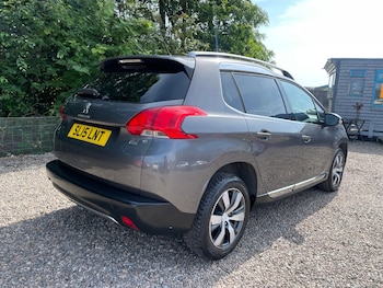 Used Peugeot 2008 2015 for sale - 79182828: Photo