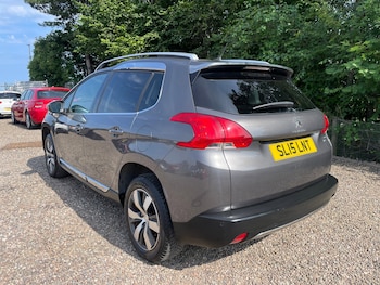 Used Peugeot 2008 2015 for sale - 79182828: Photo