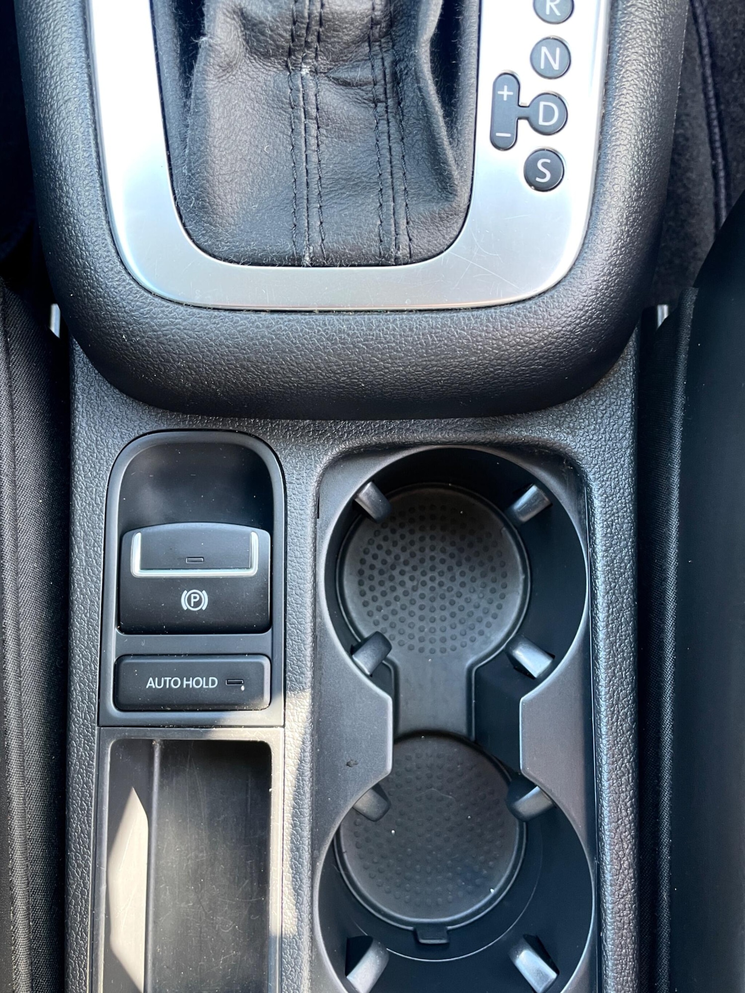 Used Volkswagen Tiguan 2009 for sale - 78206844: Photo 22