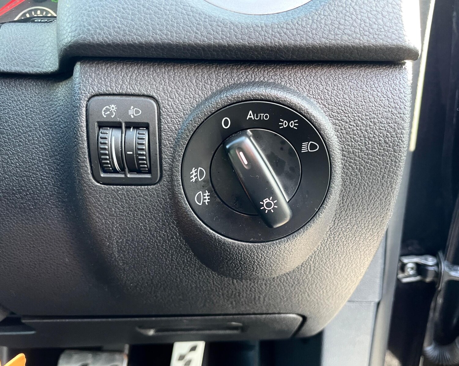 Used Volkswagen Tiguan 2009 for sale - 78206844: Photo 25