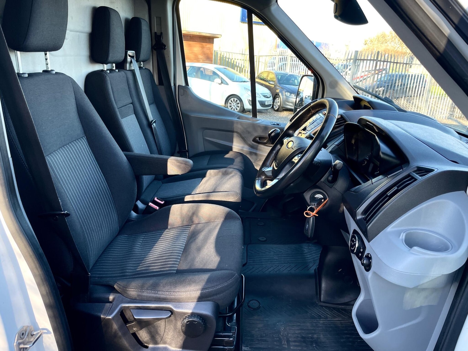 Used Ford Transit 2017 for sale - 76635920: Photo 13