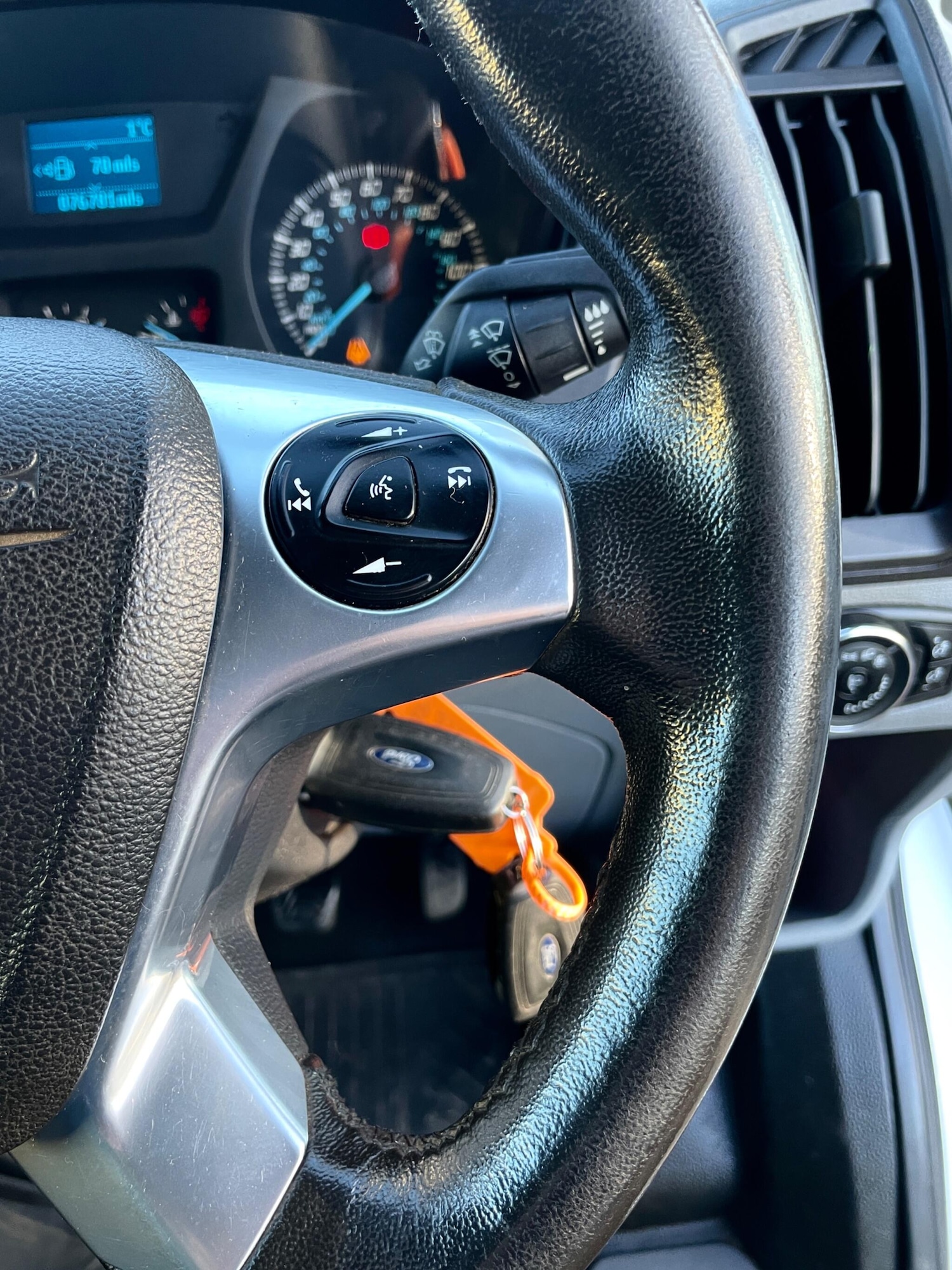 Used Ford Transit 2017 for sale - 76635920: Photo 3