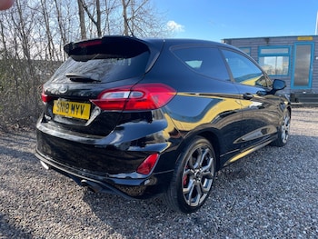 Used Ford Fiesta 2018 for sale - 77698347: Photo