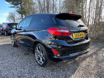 Used Ford Fiesta 2018 for sale - 77698347: Photo