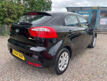 Used Kia Rio 2014 for sale - 79108575: Photo