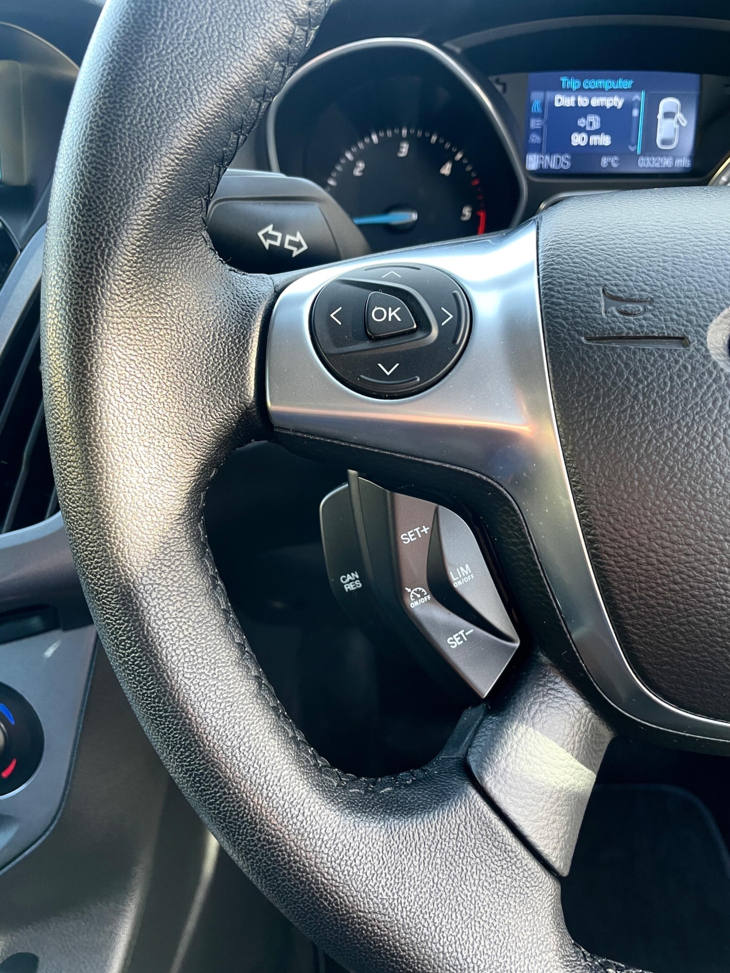 Used Ford Focus 2011 for sale - 76420271: Photo 18