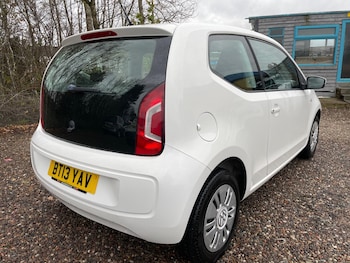 Used Volkswagen up! 2013 for sale - 76717520: Photo
