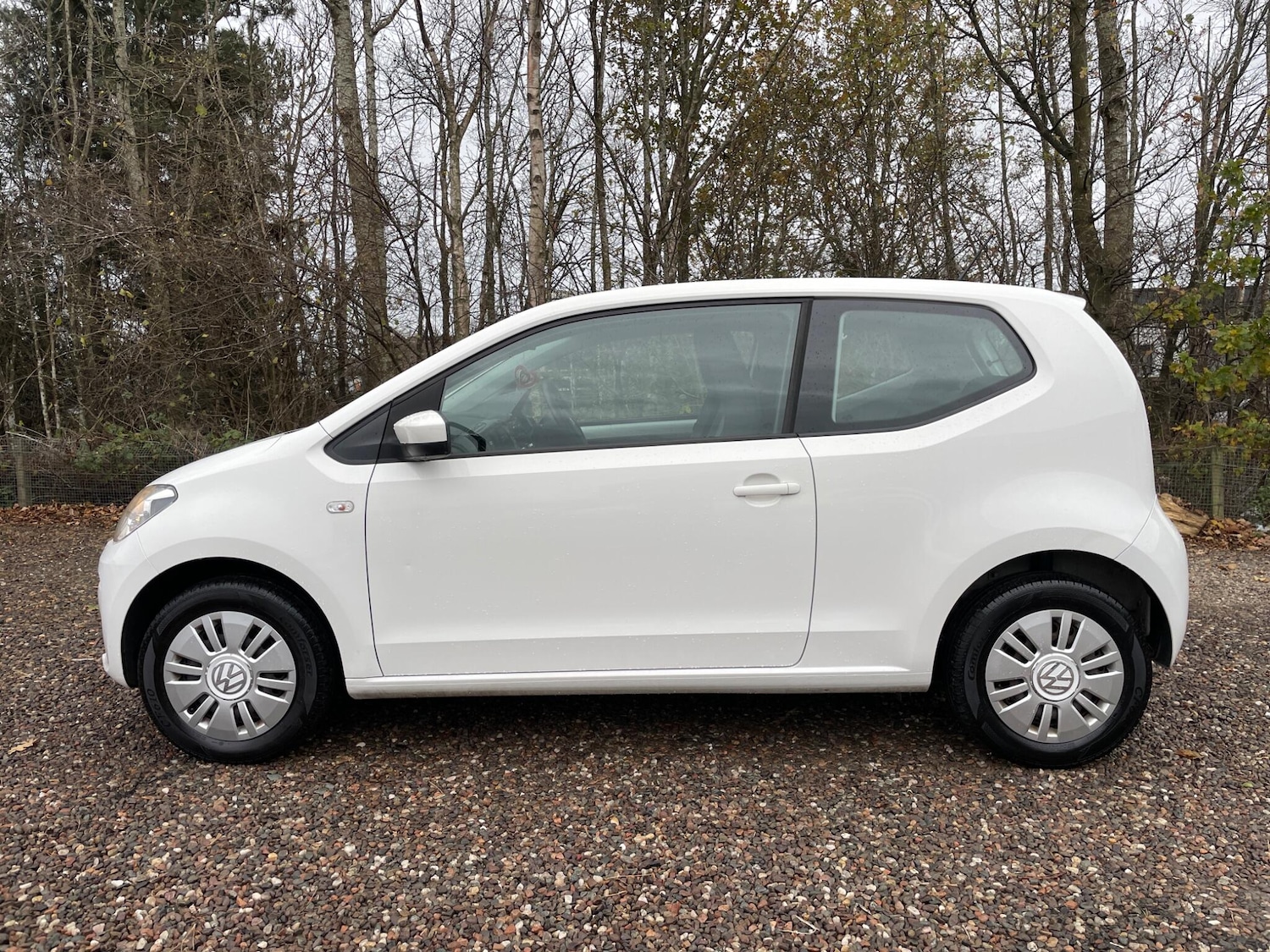 Used Volkswagen up! 2013 for sale - 76717520: Photo 6