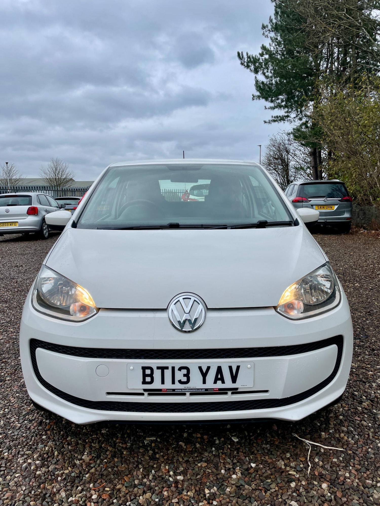 Used Volkswagen up! 2013 for sale - 76717520: Photo 9