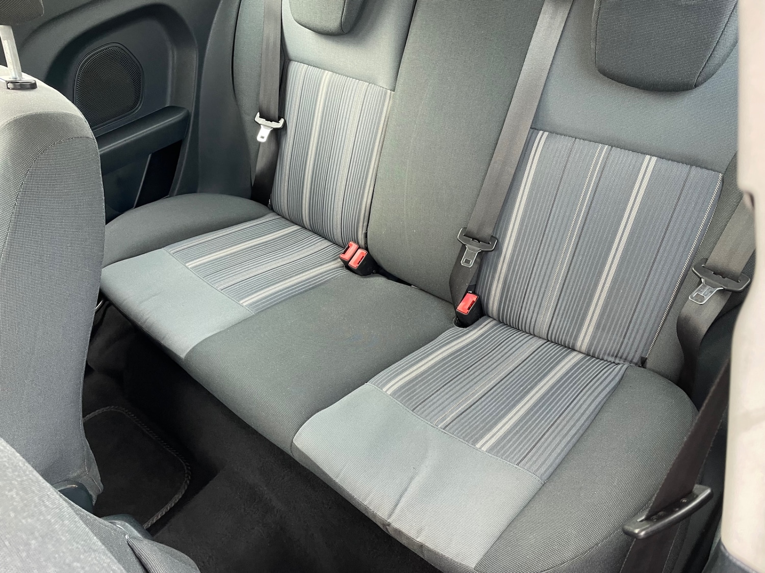 Used Ford Fiesta 2010 for sale - 76368752: Photo 10