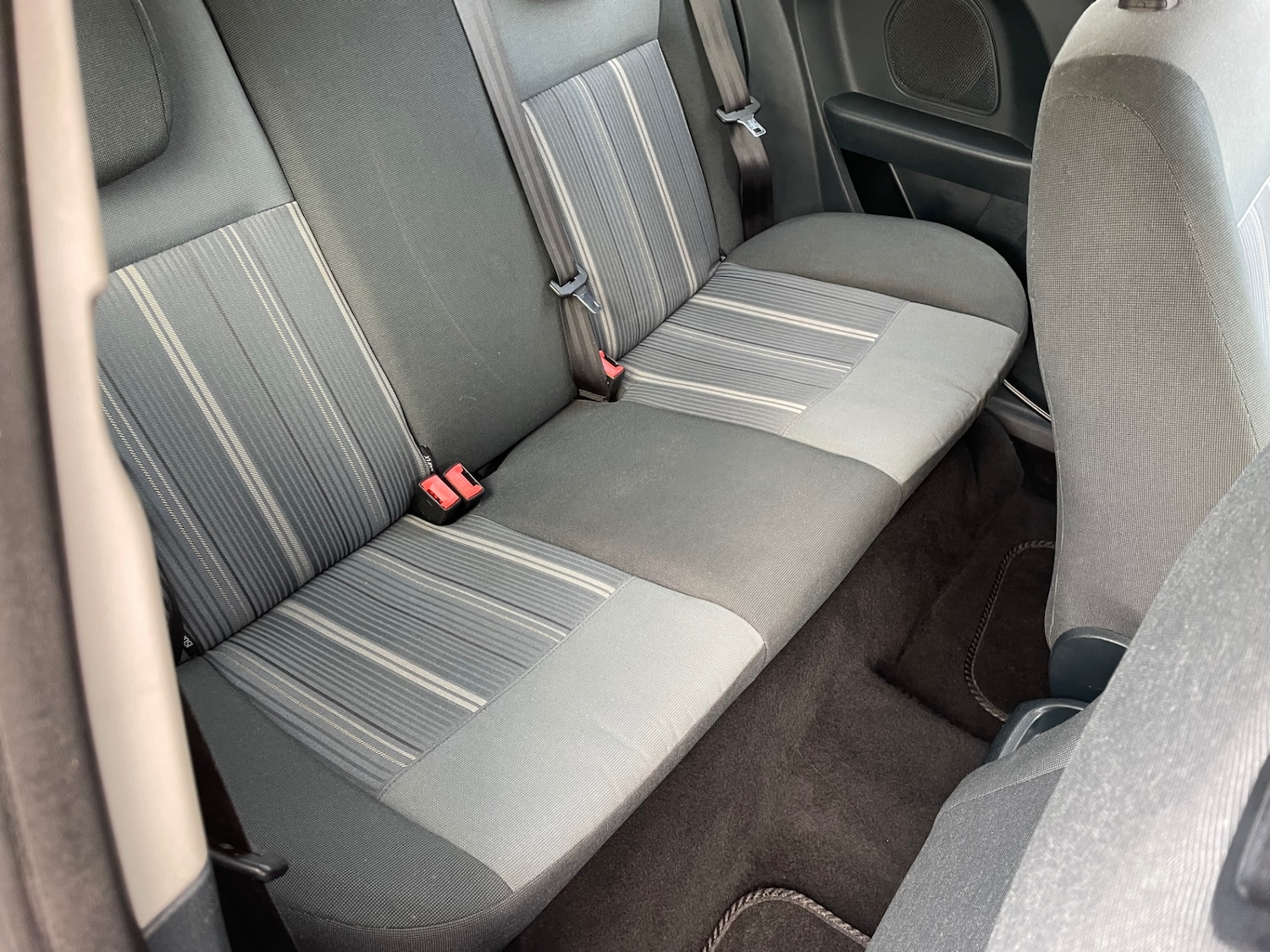 Used Ford Fiesta 2010 for sale - 76368752: Photo 13