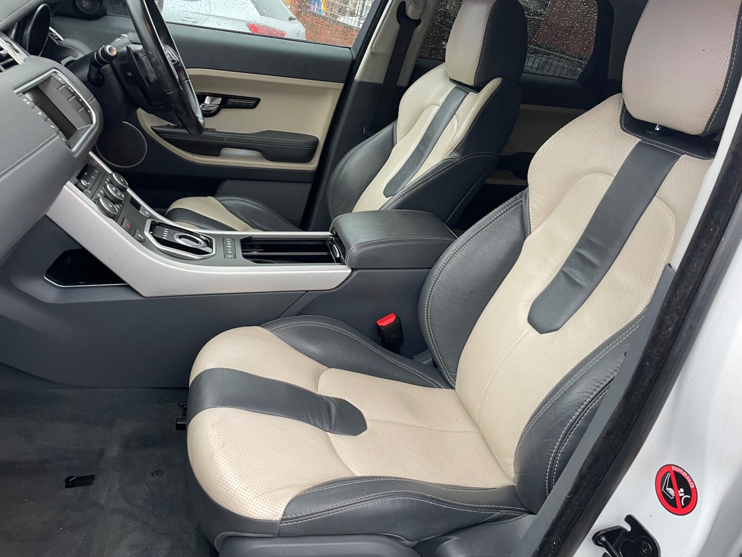 Used Land Rover Range Rover Evoque 2012 for sale - 76165380: Photo 10