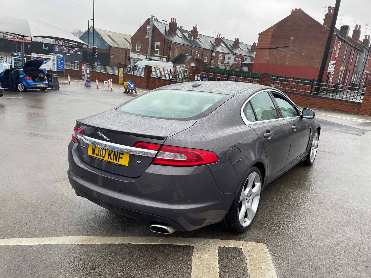 Used Jaguar XF 2010 for sale - 77782112: Photo 8