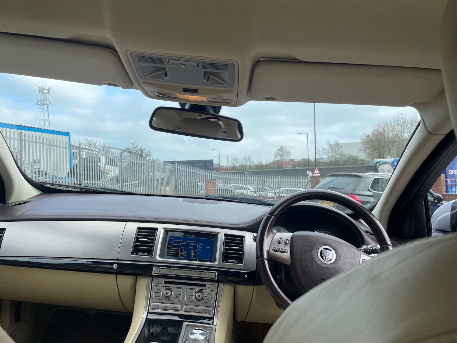 Used Jaguar XF 2011 for sale - 78109682: Photo 15