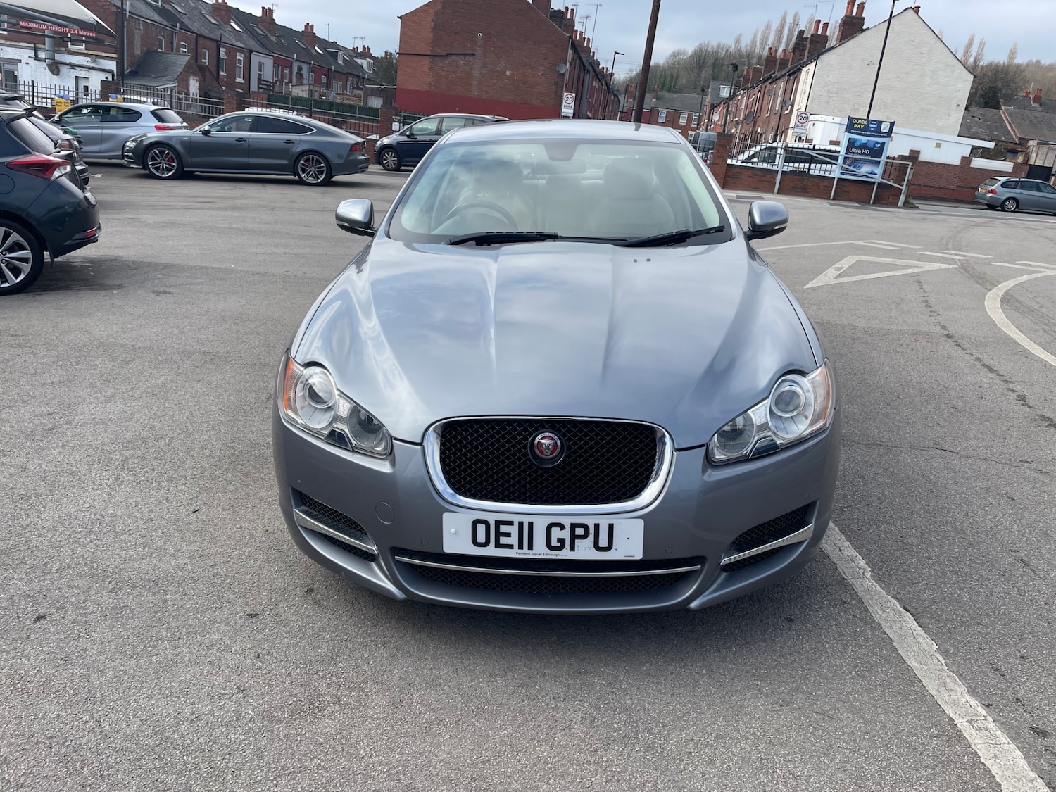 Used Jaguar XF 2011 for sale - 78109682: Photo 2