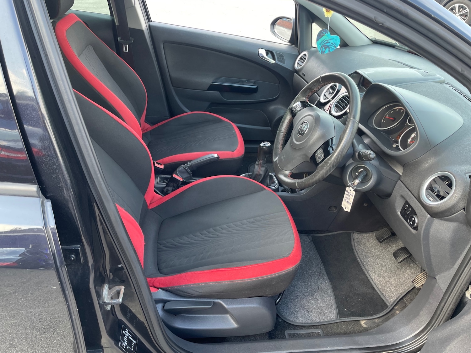 Used Vauxhall Corsa 2011 for sale - 77007905: Photo 12