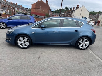 Used Vauxhall Astra 2015 for sale - 79369043: Photo