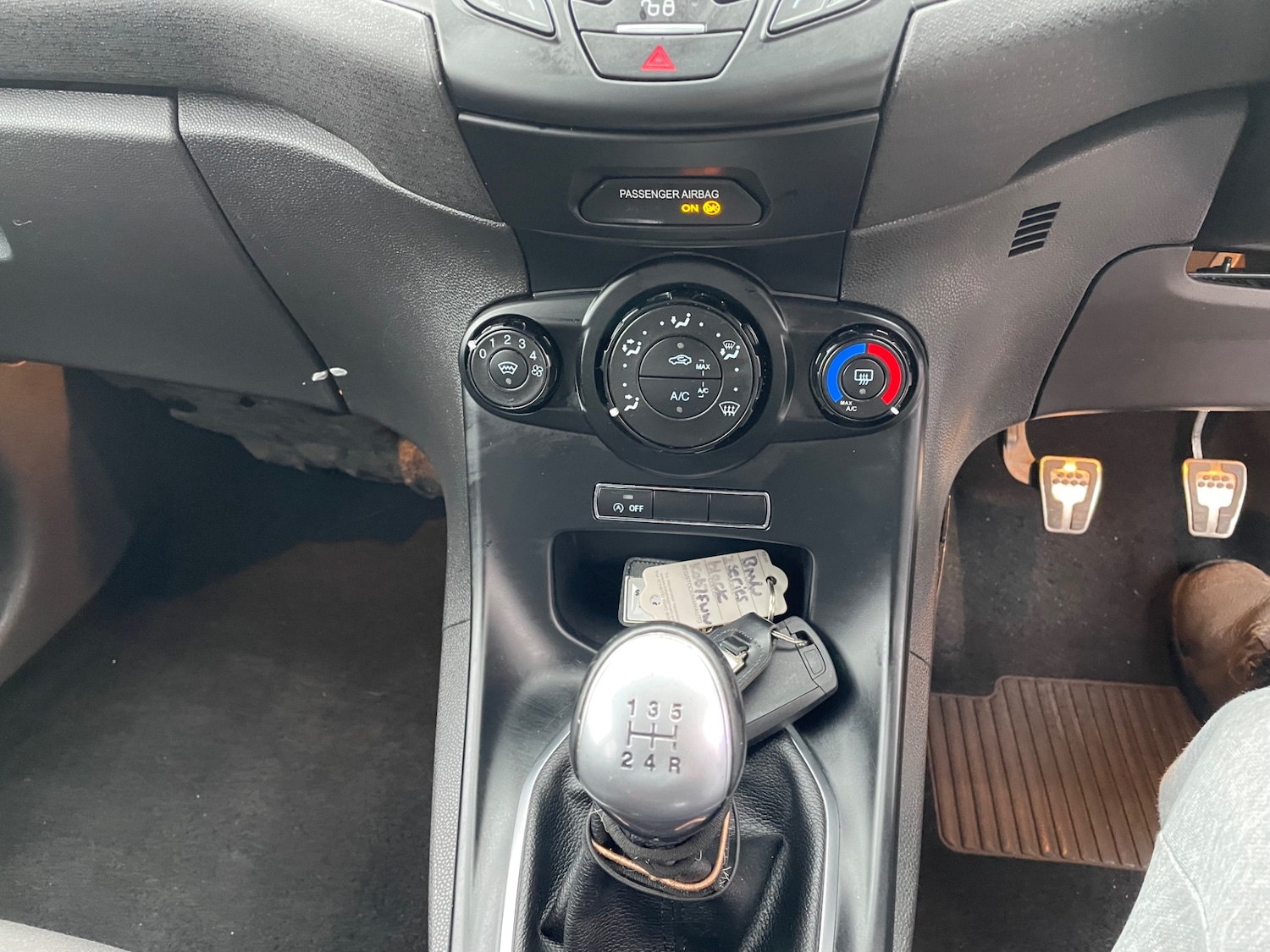 Used Ford Fiesta 2017 for sale - 76428789: Photo 17