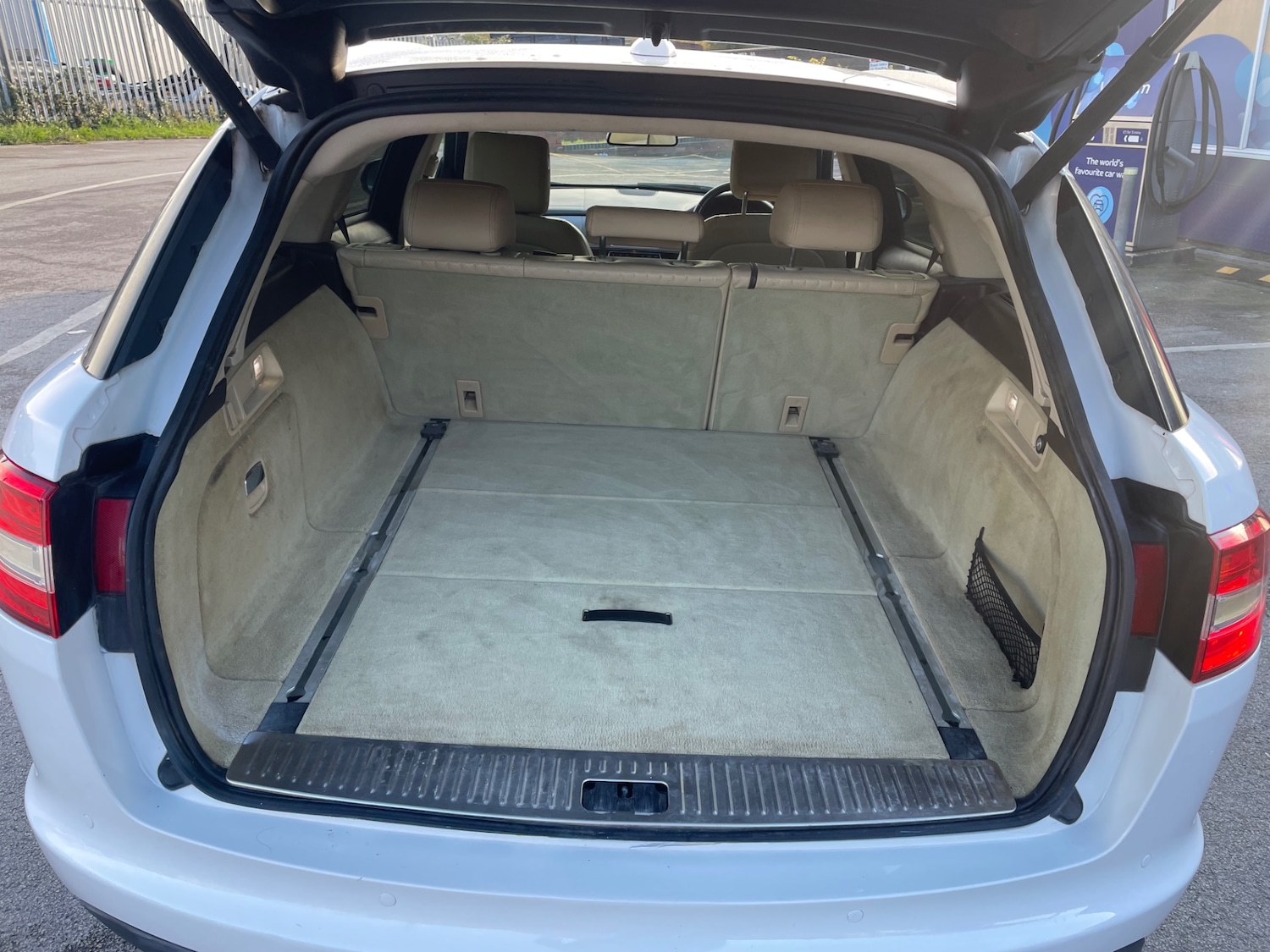 Used Jaguar XF 2015 for sale - 77051758: Photo 9