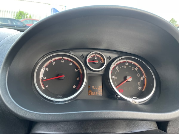 Used Vauxhall Corsa 2011 for sale - 76163845: Photo 18