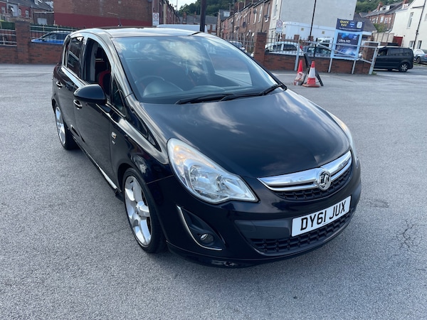 Used Vauxhall Corsa 2011 for sale - 76163845: Photo 1