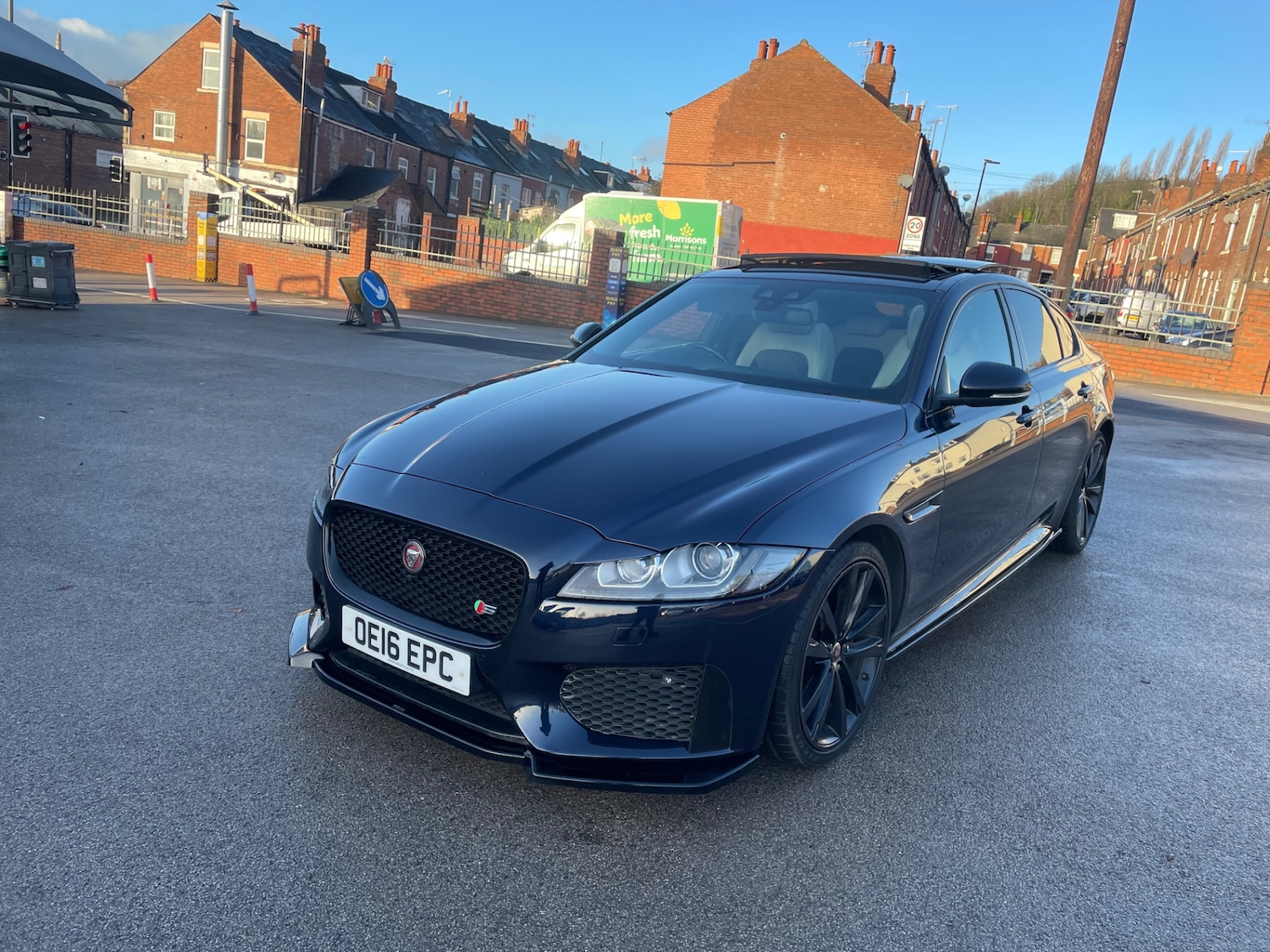 Used Jaguar XF 2016 for sale - 77681571: Photo 3