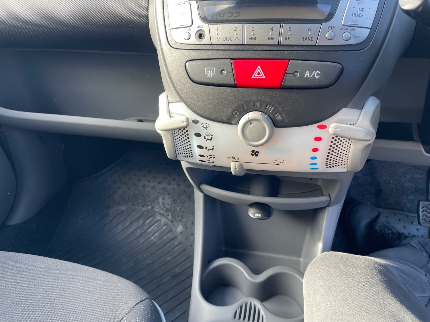 Used Peugeot 107 2009 for sale - 76836634: Photo 17