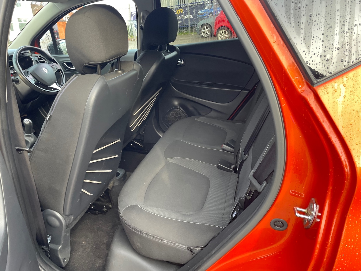 Used Renault Captur 2015 for sale - 77240342: Photo 10
